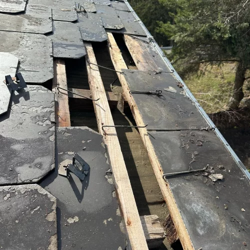 Dépannage toiture Compagnons Couvreurs Suisse